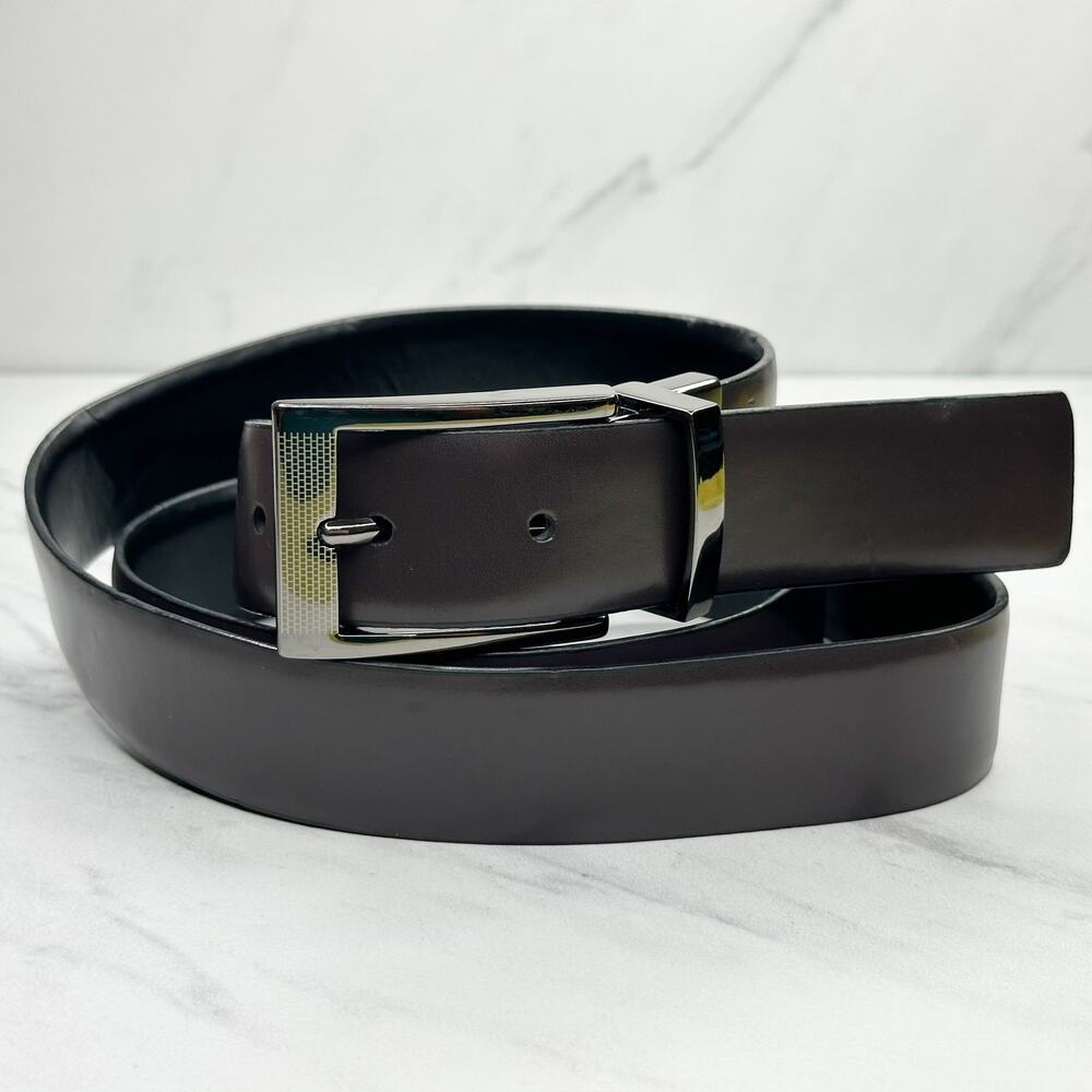 Mens Black and Brown Reversible Belt Silver Buckle Size 44 โจ - Picture 6 of 13